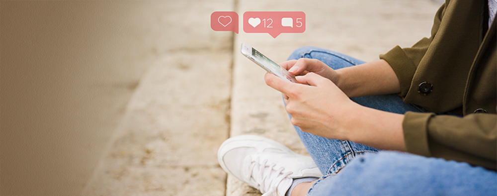 Why Social Media Shouldnt Define Your Teen