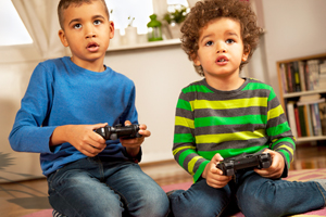 5 Mistakes That Can Turn Your Child into a Video Game Junkie small